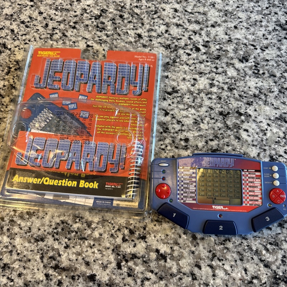 Vintage 1995 Jeopardy Tiger Electronics Handheld Electronic LCD‎ Game Preowned